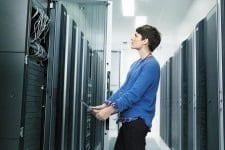 Intel_server_room1